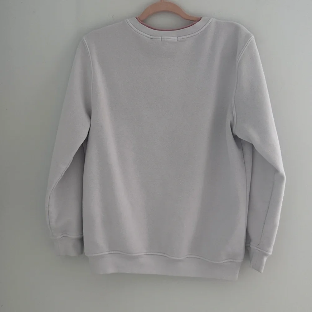 Hasting & Smith Poinsettia Embroidered White Sweater SZM. - Picture 3 of 10